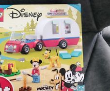 Lego Minnie and mickey Camping 10777