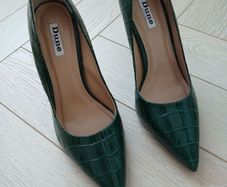 Green Dune court shoes