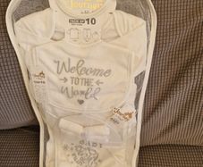 NEW Lilsoft 10pc Newborn Baby Gift Set - Unisex White/Silver
