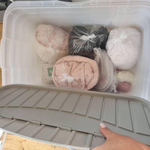 baby clothes 0-3 & 0-6