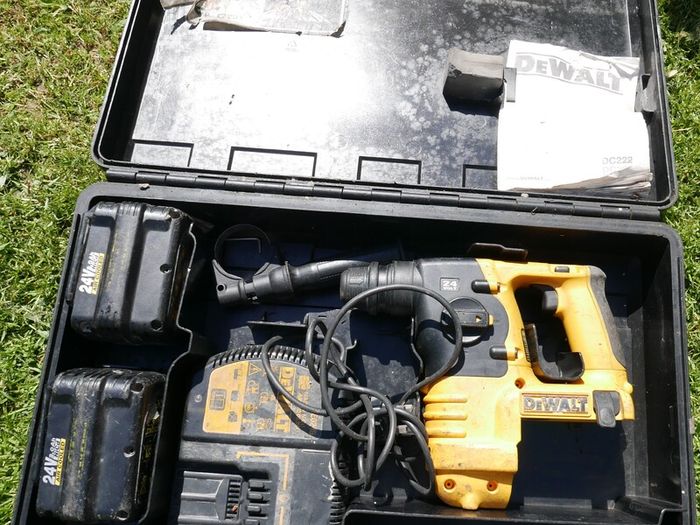Dewalt DC222 SDS Cordless Drill 24V With 2 Battery and Box  in working order