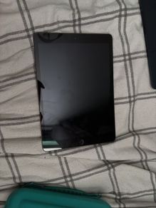 ipad 7th gen 128GB