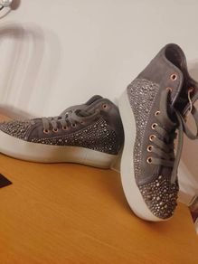 ladies shoes