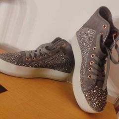 ladies shoes