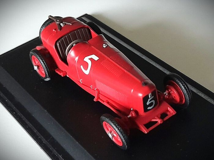 Diecast Model Maserati Tipo 26 GP '26 - Collectable 1:43