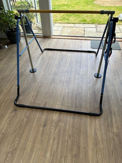 Gymnastics bar