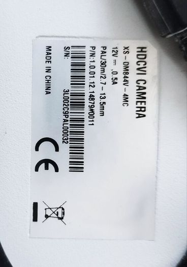 HDCVI varifocal 4MP dome camera with bases
