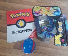 Pokemon miscellaneous bundle