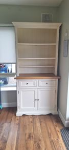 Kitchen dresser