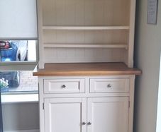 Kitchen dresser