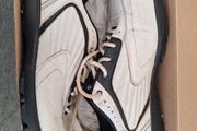 Men's golf shoes size 45