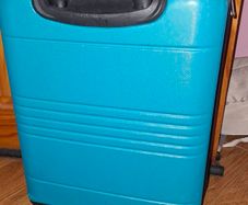 10 kg suitcase