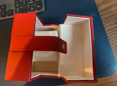 Genuine Omega Red Leather Watch Travel Box / Service Case