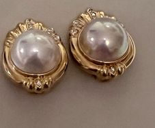 Tasaki Mabe Pearl Gold Diamond Earrings