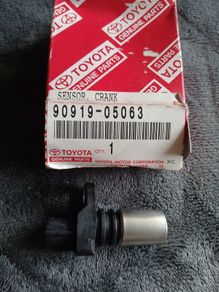 Genuine Toyota Yaris,corolla,auris 90919-05063 (sensor, Crank Position)