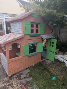 Large Smoby children's playhouse