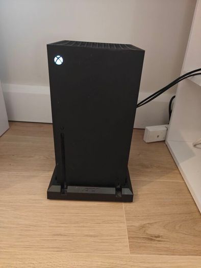 Xbox Series X 1TB Boxed Bundle - Elite Series 2 + 2 Wireless Controllers & Venom Stand