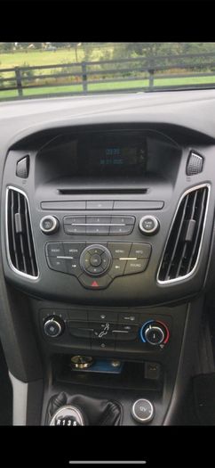 151 White Ford Focus
