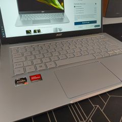 Acer Swift 3 14" AMD Ryzen 7 | 8GB | 1TB | Silver