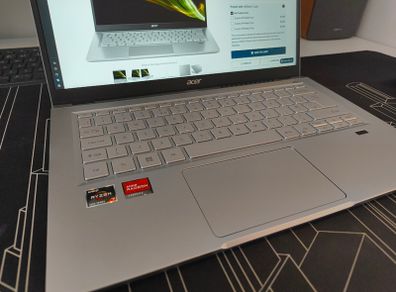 Acer Swift 3 14" AMD Ryzen 7 | 8GB | 1TB | Silver
