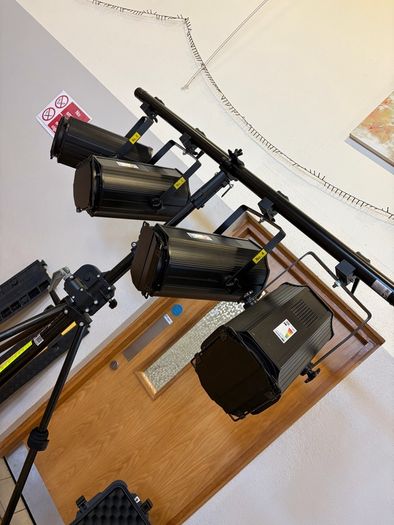 Fresnel LED lights