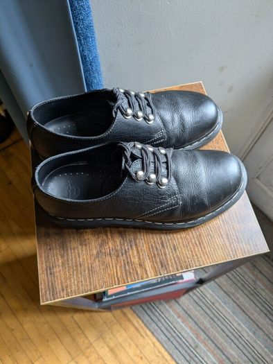 Dr Martens Shoes UK 6.5