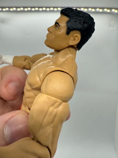wwe elite series 32 Cody Rhodes action figure