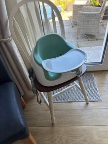 bumbo feeding chair