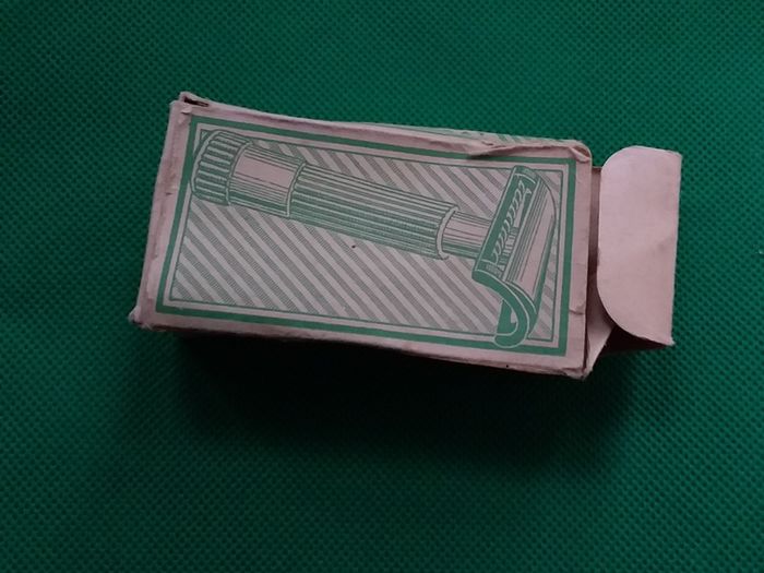 Vintage : German Slant Safety Razor in Brown Bakelite