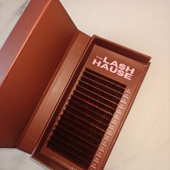eyelash trays