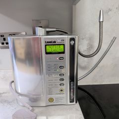 Enagic Leveluk SD501 Platinum Kangen Water Ioniser