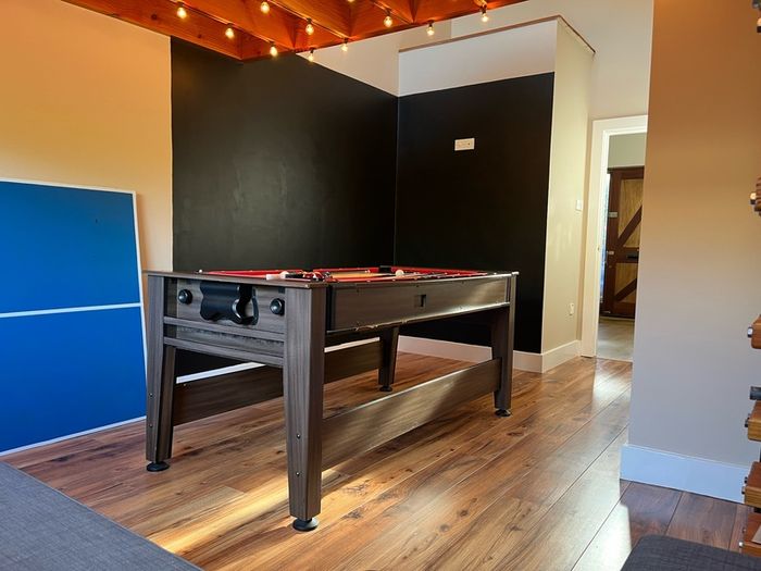 Pool/Air Hockey/Table tennis Table