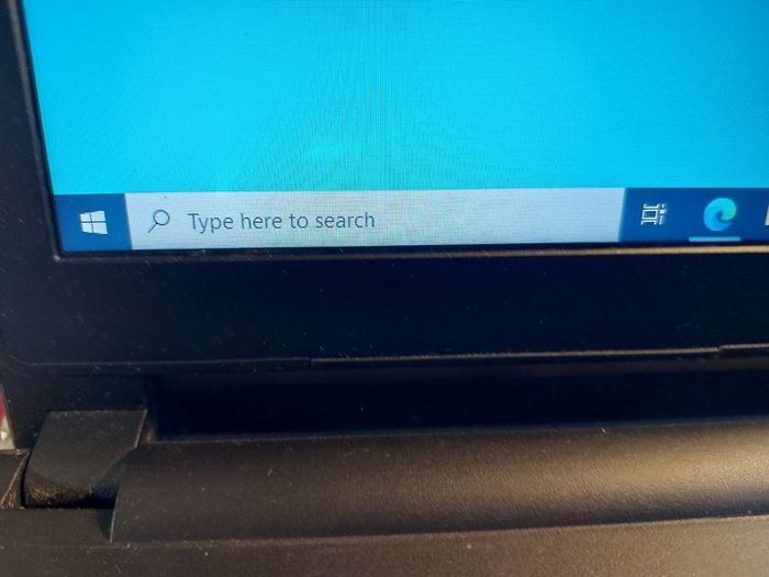 DELL Vostro 15, 3000 Series, Intel Core i3-5005U CPU, 2.0GHz, 4GB Ram, 500GB HDD, windows 10, Microsoft Edge, Chrome and VLC