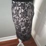 Beautiful Fitted Black Lace Look Floral Pencil Skirt (Size 8) Image 3