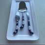 Antique Prill 3pce Cheese Set with 15inch Serving Platter Image 4