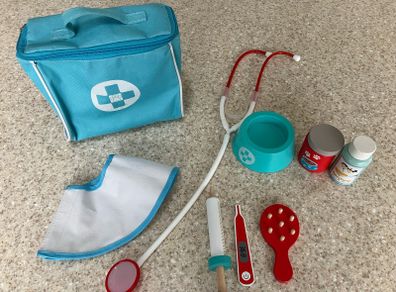 Kids Doctor / Vet Toy Set - Wooden - Age 3+