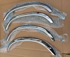 Mercedes Benz W124 Chrome Arch Set