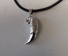 Wolf tooth necklace
