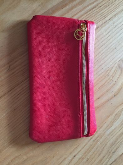 Loreal small make up bag