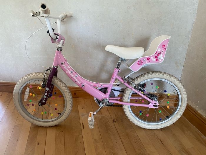 Girls bike