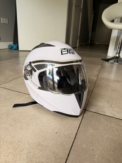 Safebet full-face Helmet (S / 55-56) w/protective cover