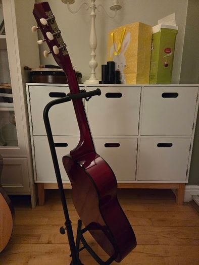 Kids Acoustic Guitar