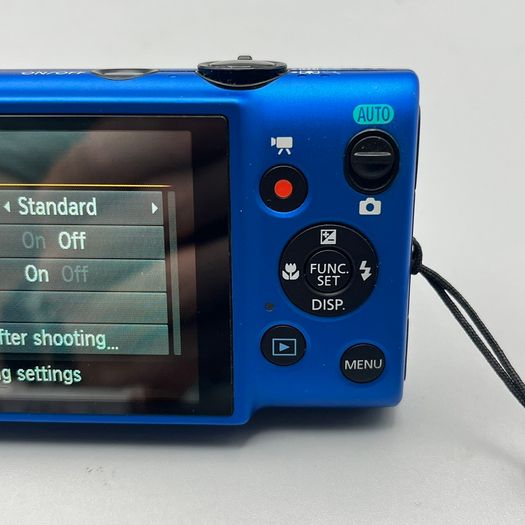 Canon IXUS 132 16MP Digital Camera Blue - Full Kit