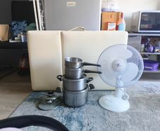 fan and massage bed and cooking tubs
