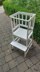 White Wooden Montessori Toddler Learning Tower  Kitchen Helper Stool Great Condition