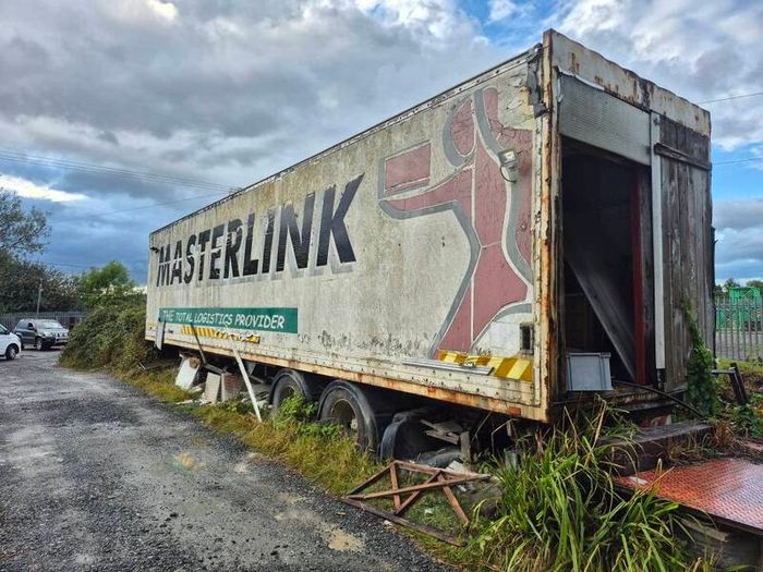 trailer
