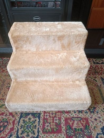 Dog Steps Excellent Condition