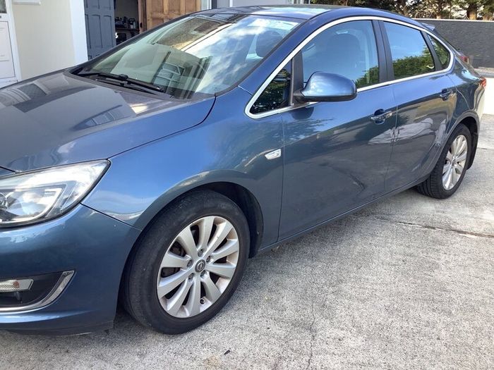 Opel Astra 2015