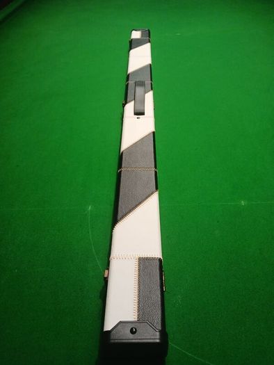 4 piece Ash Cue Set with Case