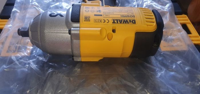 DeWalt 18V XR Brushless 1/2 Impact Wrench Bare Unit